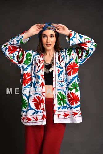 White Suzani Embroidery Short Kimono