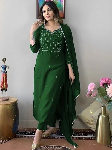 Straight Ladies Designer Embroidery Kurti, Rayon
