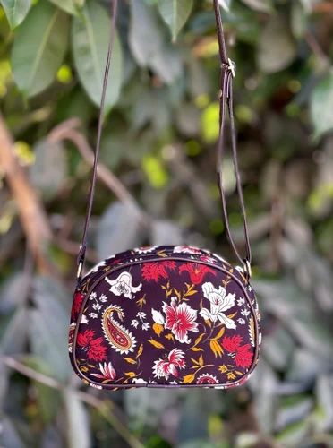Ladies Printed Cotton Hand Bag, 2 KG