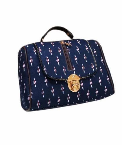 Castomised Crossbody Ladies Cotton Handbag, Size/Dimension: Medium, Capacity: 5 KG