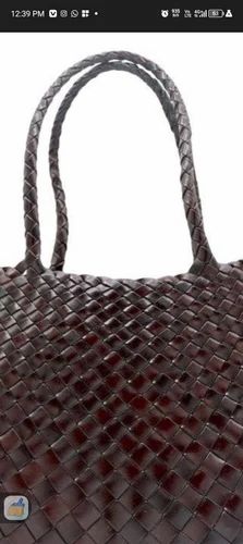 Weaved Leather Ladies Shoulder Bags