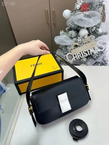 Leather Fendi Baguette Bag