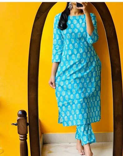 Ladies Blue Cotton Printed Kurti Pant Set, Size: Medium