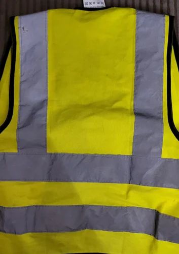 Without Sleeves Plain Wrap Around Safety Jacket, For Construction, Size: Medium