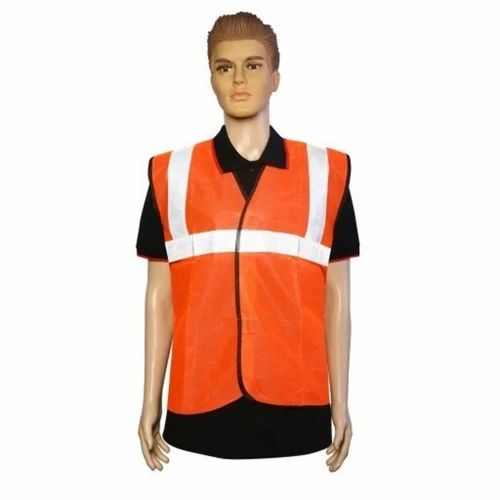 SA Without Sleeves Reflective Coats, For Construction, Size: Medium