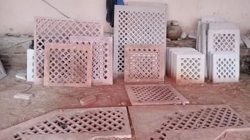 Pink Sandstone Jali, Thickness: 40 mm