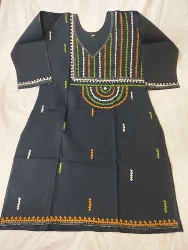 Casual Ladies Black Embroidered Polyester Kurti