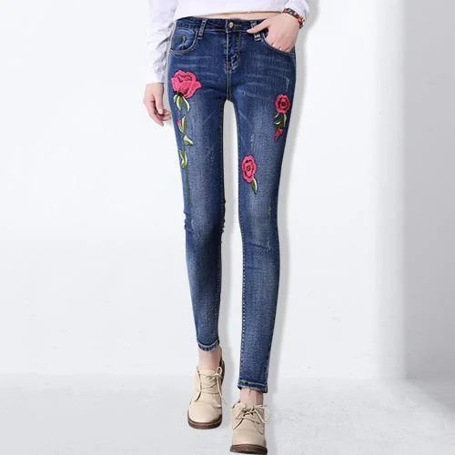 Ladies Flower Jeans, Size: 28 - 38 inch