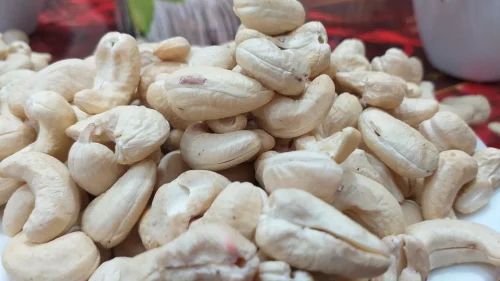 Five Flavored Cashew Nut, Packaging Size: 25 Kg