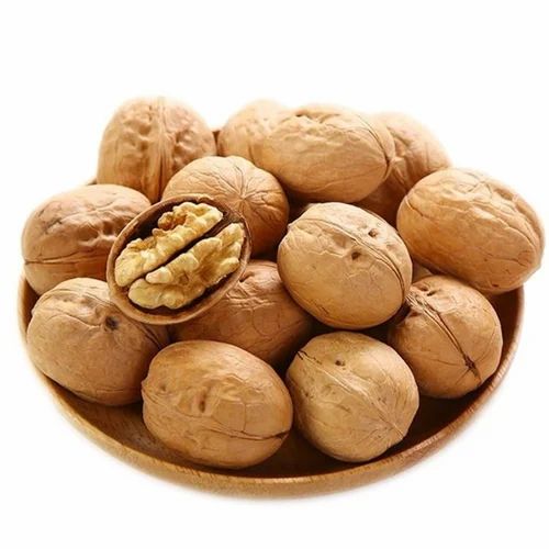 Loose Dry Whole soft Shell Walnut, Form: Inshell (Sabut), Kagzi (Paper Shell)