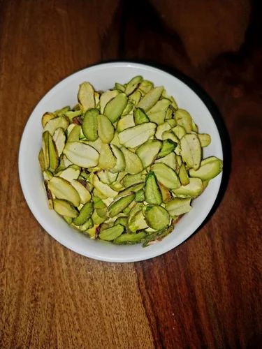 Natural Loose Pistachio Slice Supplier, Packaging Type: Plastic Box, 1 kg