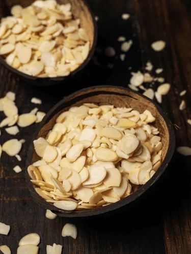 California almonds Blanched Sliced Almond, 10 Kg