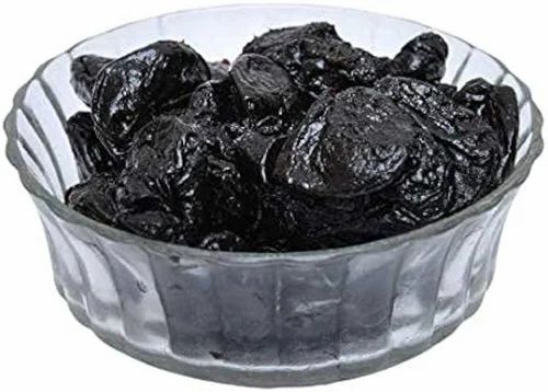 Black Dried Prunes Nuts