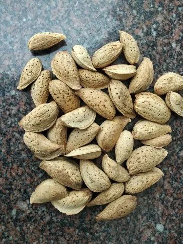 Whole Kashmiri Kagzi Almond, Packed