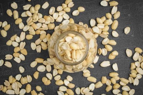 Brown roasted Split Blanched peanuts, Packaging Size: 10x10