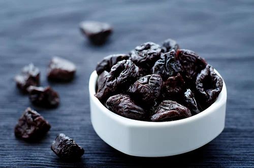 Organic Prunes Dry Fruit, Loose