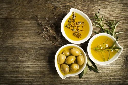 Figaro Extra Virgin Olive Oil, Packaging Size: 1Kg