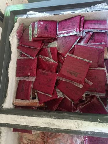 Frozen Strawberry Pulp, Packaging Type: Plastic Pouch, Packaging Size: 1 Kg