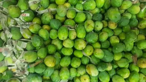 Green A Grade Neelam Mango