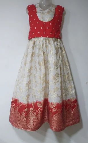 Girl Pattu Pavadai