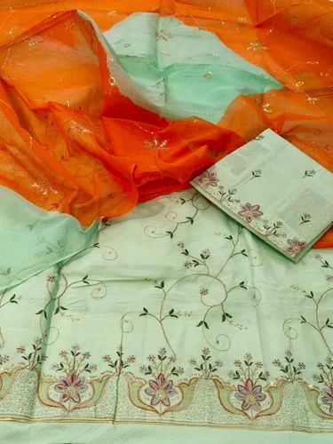 Dali use Women Rajputi Dress