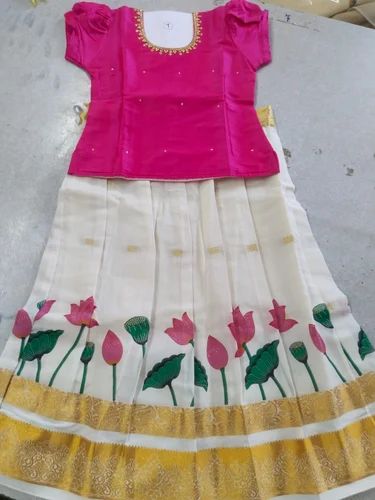 Kerala Pattu Pavadai