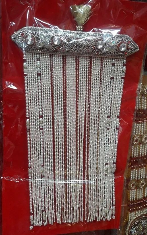 Groom Sehra