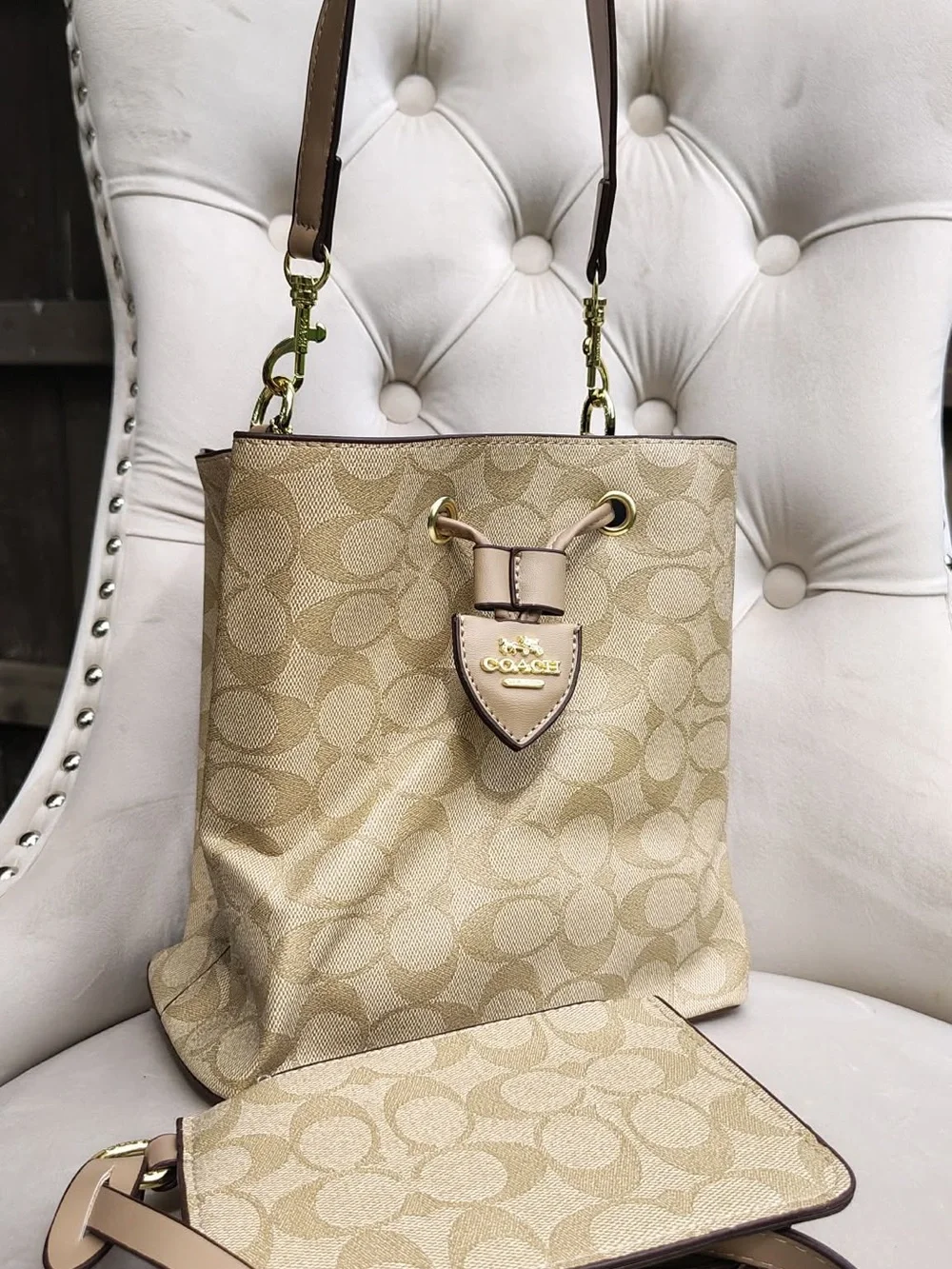 Drawstring Bucket Bag