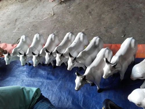 Fiberglass Small Cow Sculptures, Size/Dimension: H 12 Inch