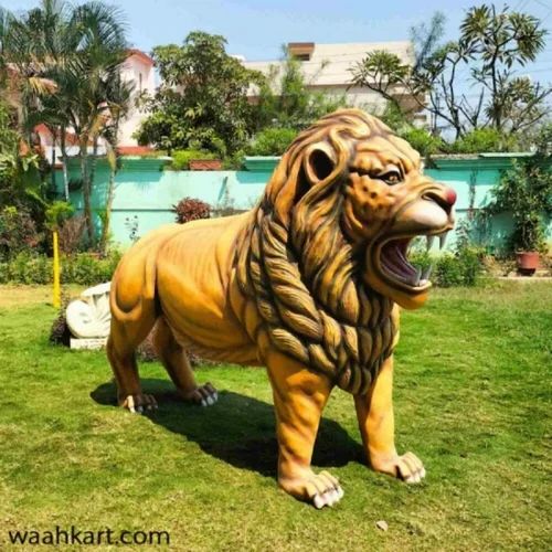 Natural FRP Golden Lion Statue, For Exterior Decor