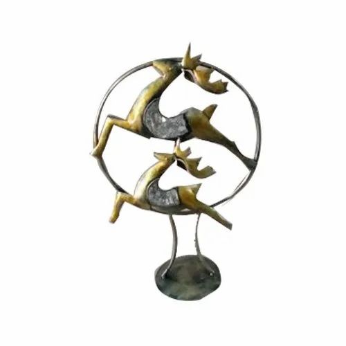Art Centre Iron Decorative Running Deer, For Decoration, Size: 8-10 Inches