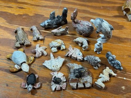 Carving Gemstone Size 1-3" Multiples Animal Shape Carving Stone Mixed Gems Home Decoration