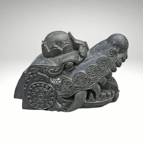 Dragon Head Statue 18 inch