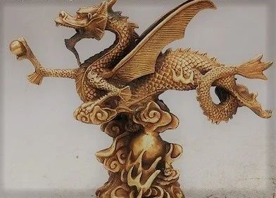 Dragon With Wings Statue