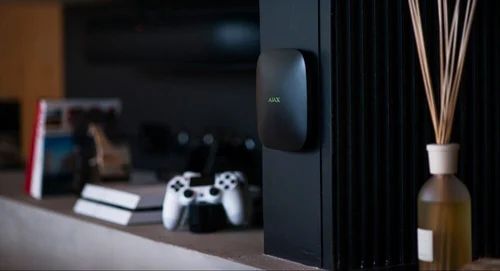Wireless Security Alarm System For Offices Home Warehouse With Advance Mobile Apps Made In Europe