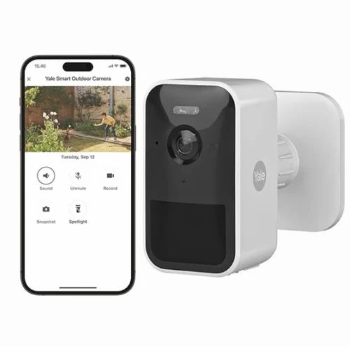 Yale Full HD Indoor IP Camera (SV-DFFX-B) with Night Vision, 2 MP
