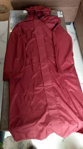 Polyester Unisex Raincoat with Hood & Reflective Stripes