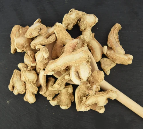 PREMIUM QUALITY WHOLE DRIED GINGER, Packaging Type: Gunny Bag, Packaging Size: 20 KG