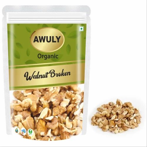 Split Organic Dry Walnut Kernels, Packaging Size: 15x10x5