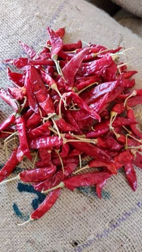 A Grade Chilly( Mirchi), Pan India, Packaging Size: 25Kg