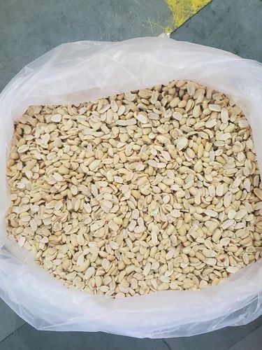 Split Blanched Peanuts