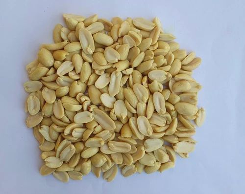 40/50 Split Blanched Peanut, Packaging Size: 25 KG