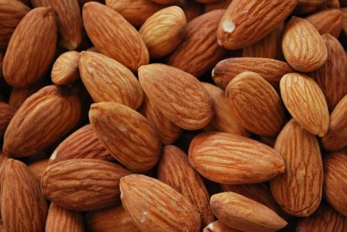 California Almond Nuts, Packed