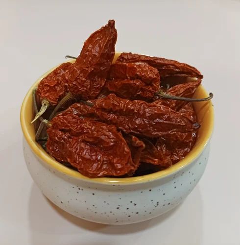 Oven Dry Bhoot Jolokia Chilli, Whole without Stem