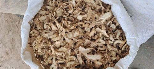 Certified Organic Dried Ginger Chips, Sliced (Diced), Without Sulphur