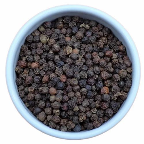 Fresh Black Pepper Seeds, Whole, 550 GL