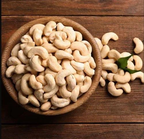 Cashew Nuts W400 Kaju, Packaging Type: Tin