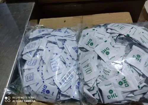 Pepper And Salt Sachets