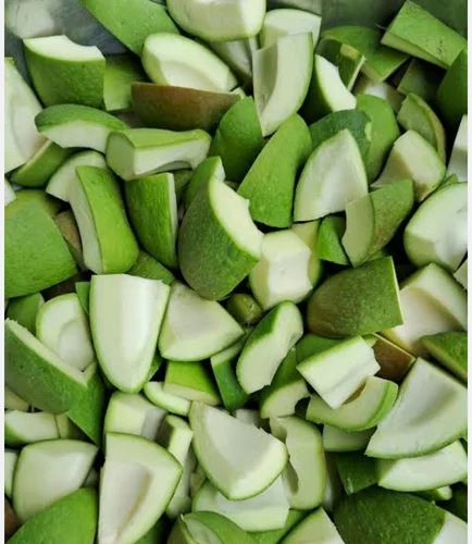 Raw Mango For Pickle