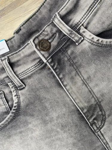 Stretch Denim Ladies Faded Jeans, Skinny Fit